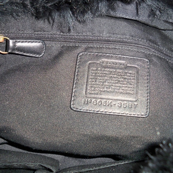 COACH #3587 SOHO SKI HOBO/RABBIT FUR TRIM HANDBAG - Picture 7 of 7